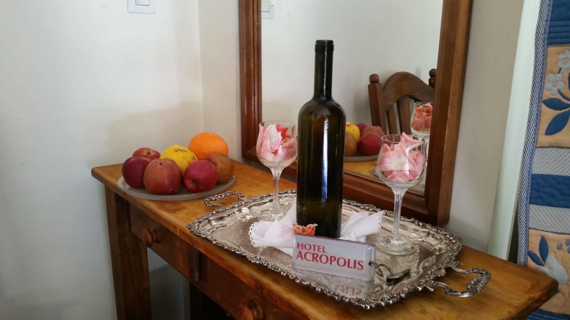 Acropolis Hotel Corinth 외부 사진